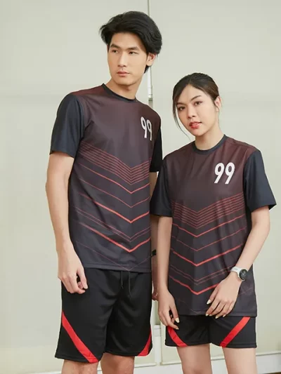เสื้อยูนิฟอร์มแนวสปอร์ต คอกลม สีน้ำตาล พิมพ์เบอร์ 99